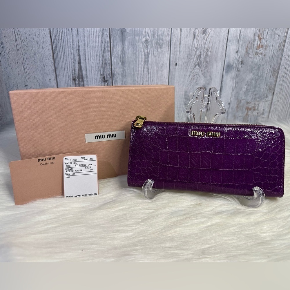 MIU MIU leather zip wallet in purple